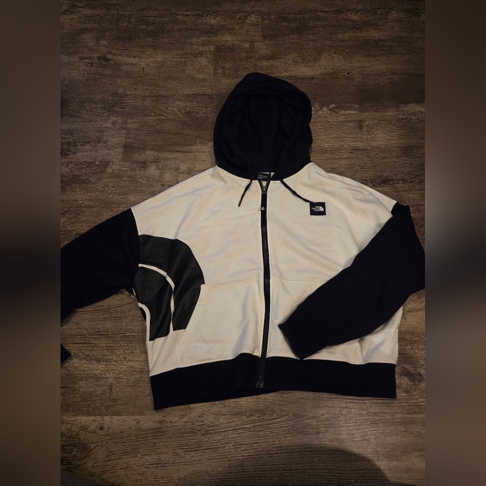 Women's The North Face cropped sweatshirt hoodie size L black/white oversized